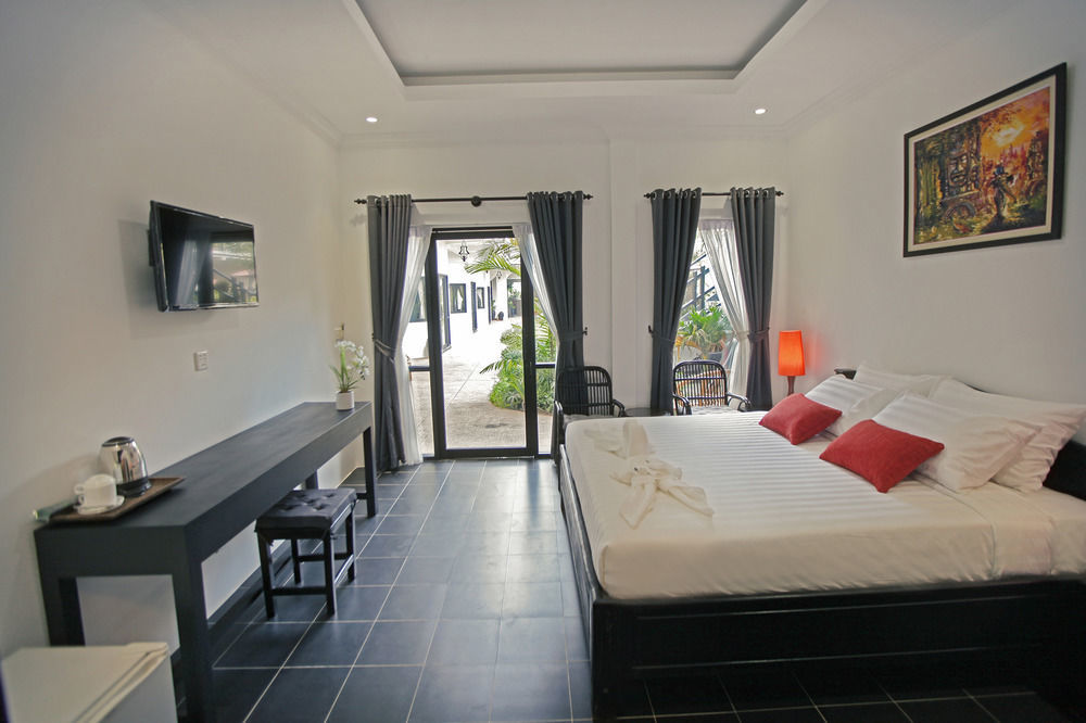 S.R Sofia Villa Hotel Сиемрип Экстерьер фото